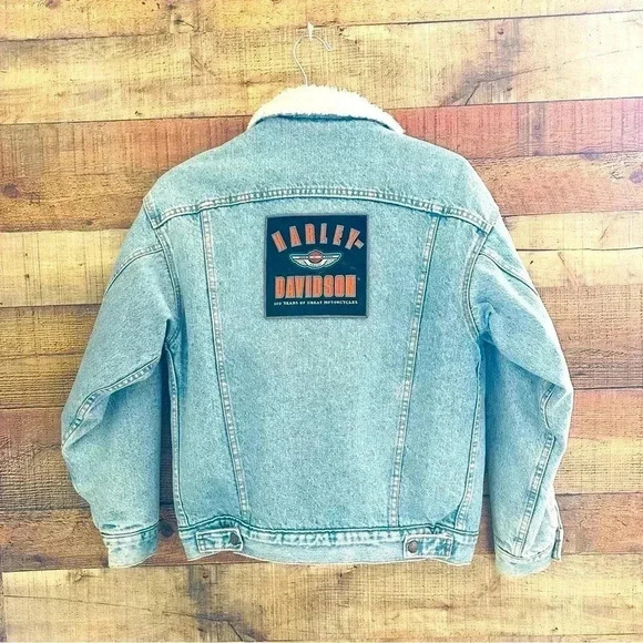 Vintage Unisex Levi’s Sherpa Jacket Raw Denim W Harley Davidson Patch - Picture 2 of 12